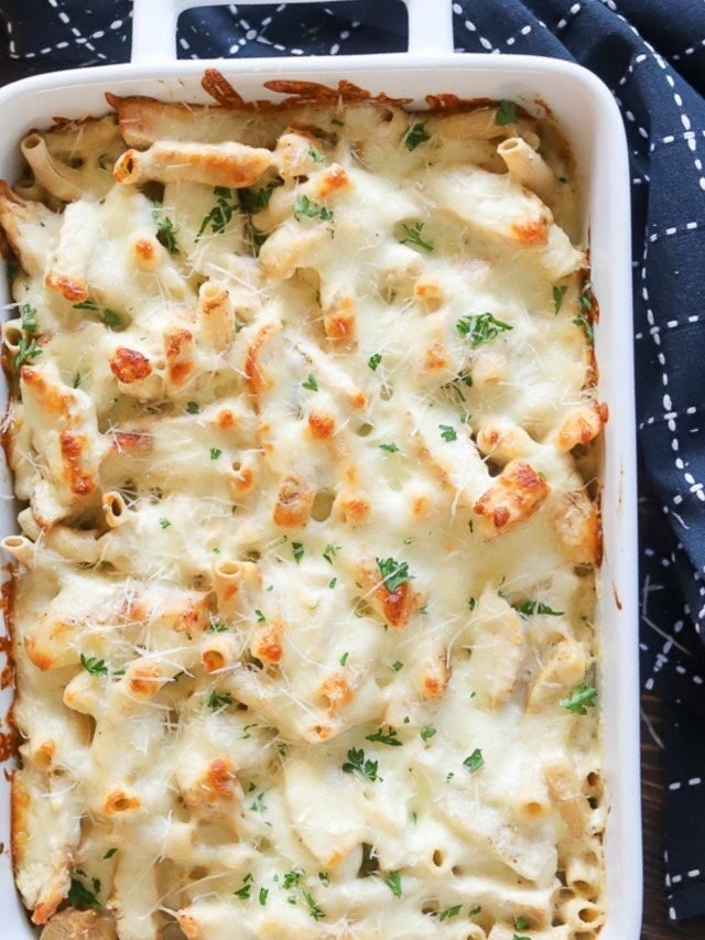 Chicken Alfredo Bake