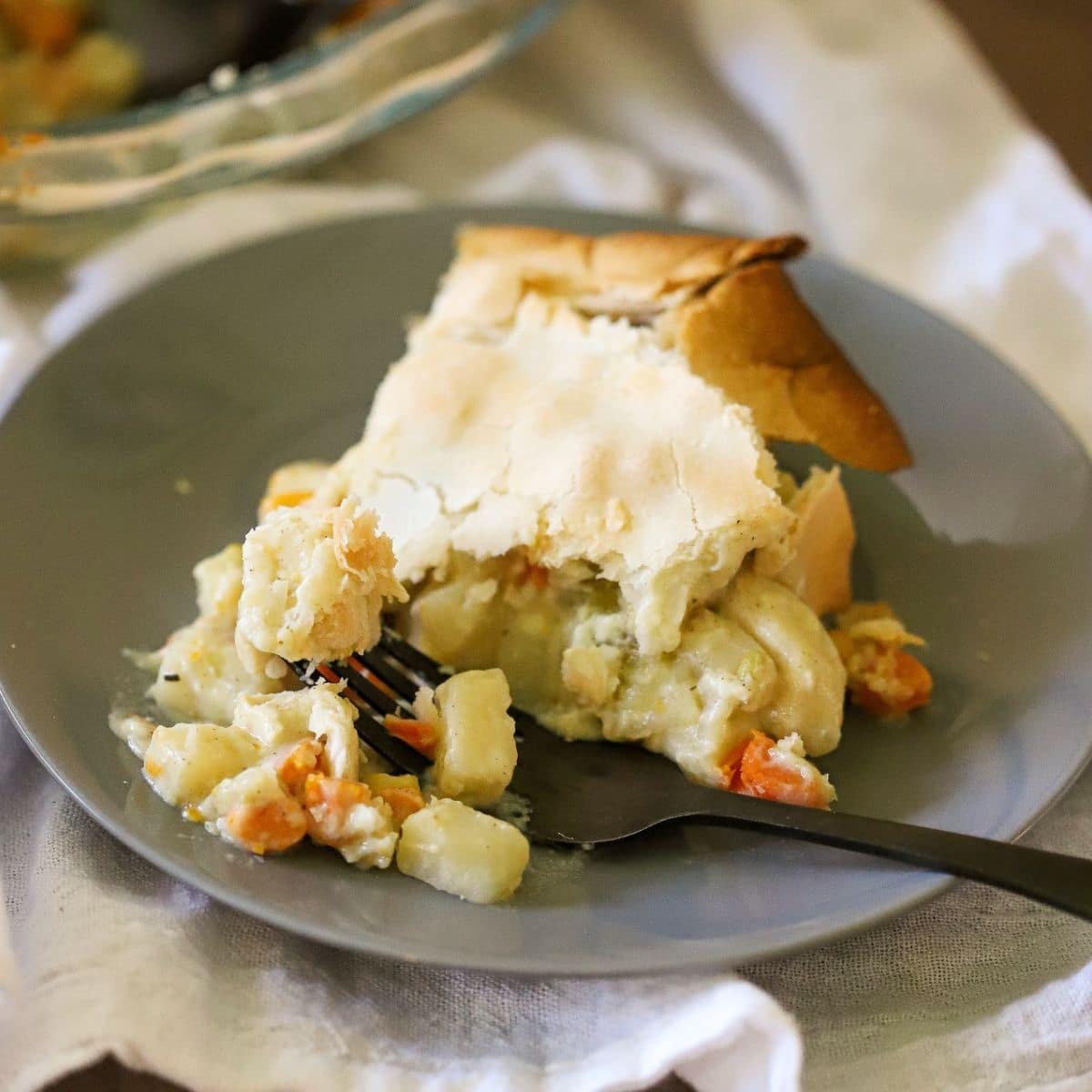 Easy Chicken Pot Pie - This Moms Menu