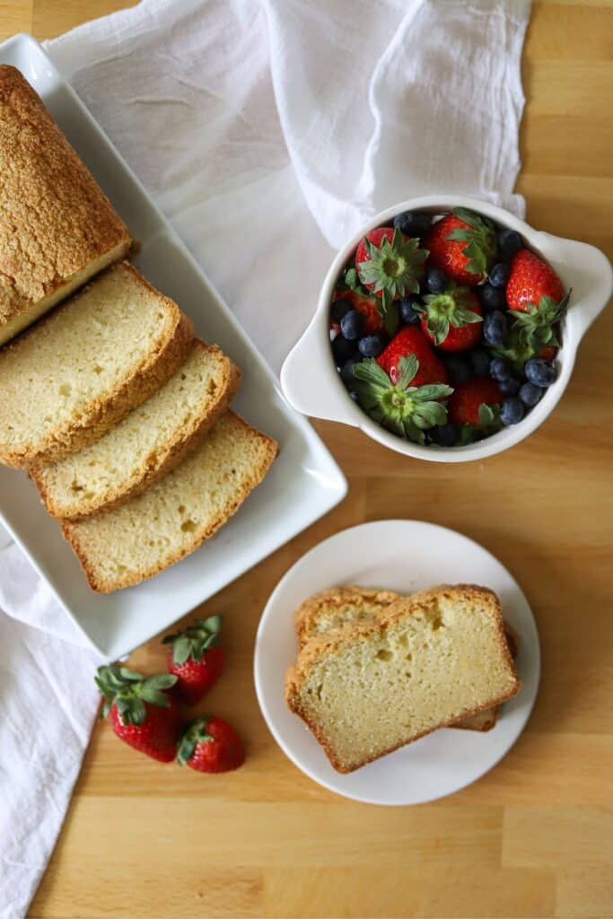 Old Fashioned Sour Cream Pound Cake This Moms Menu
